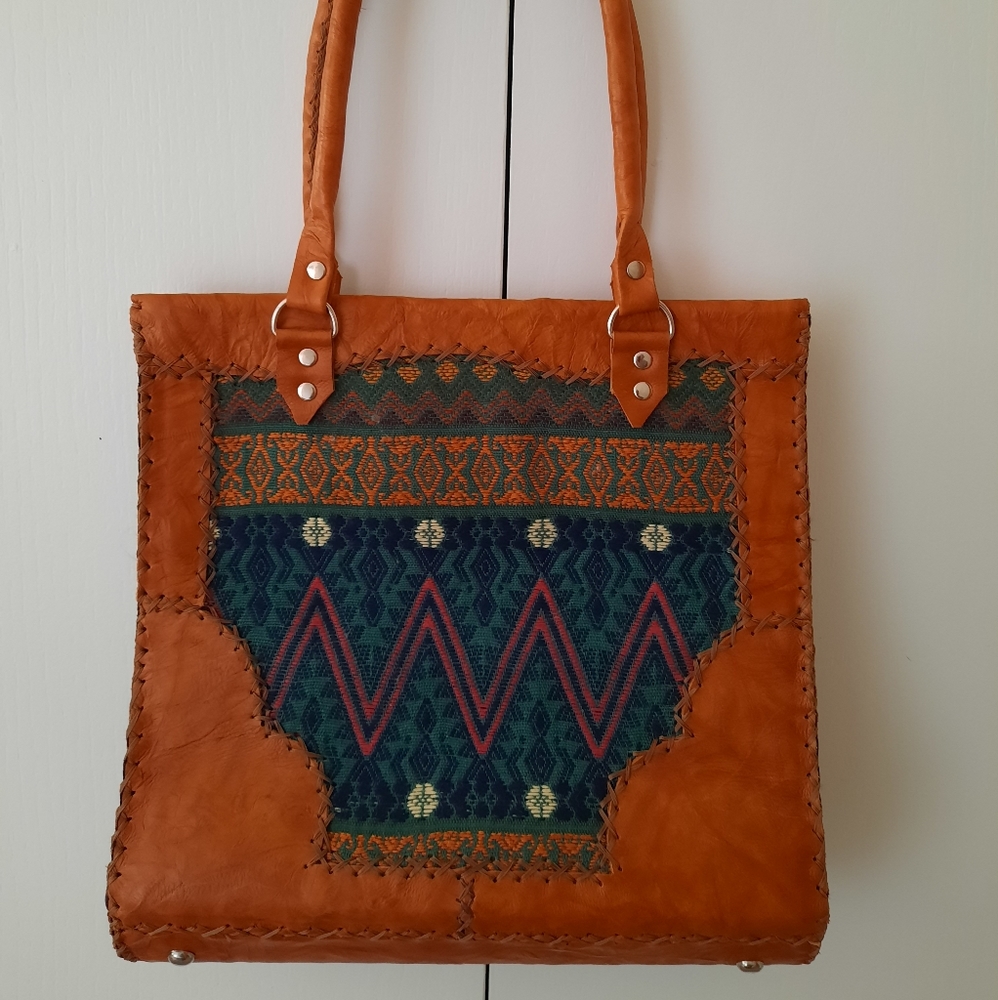 Vintage leather handbag